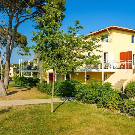 Seaside For 4 In Six-Fours-les-Plages